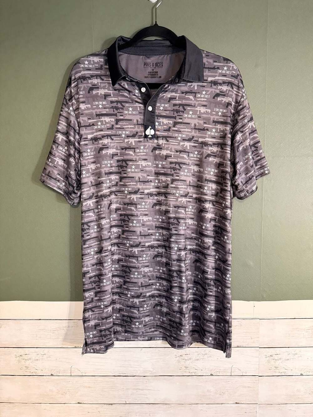 Pins & Aces Golf Co. Men's 'Come and Take It' All-Over Print Polo Shirt, XL
